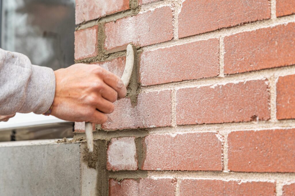 masonry services contractor or brick masonry repair