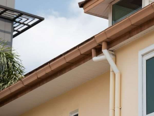 Gutter Installation & Cleanliness: 10% Off & Lifetime Warranty